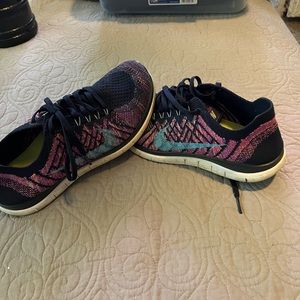 Womens nike free knit shoes size 8